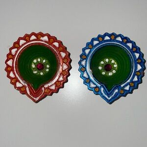 2 Mini offering bowls